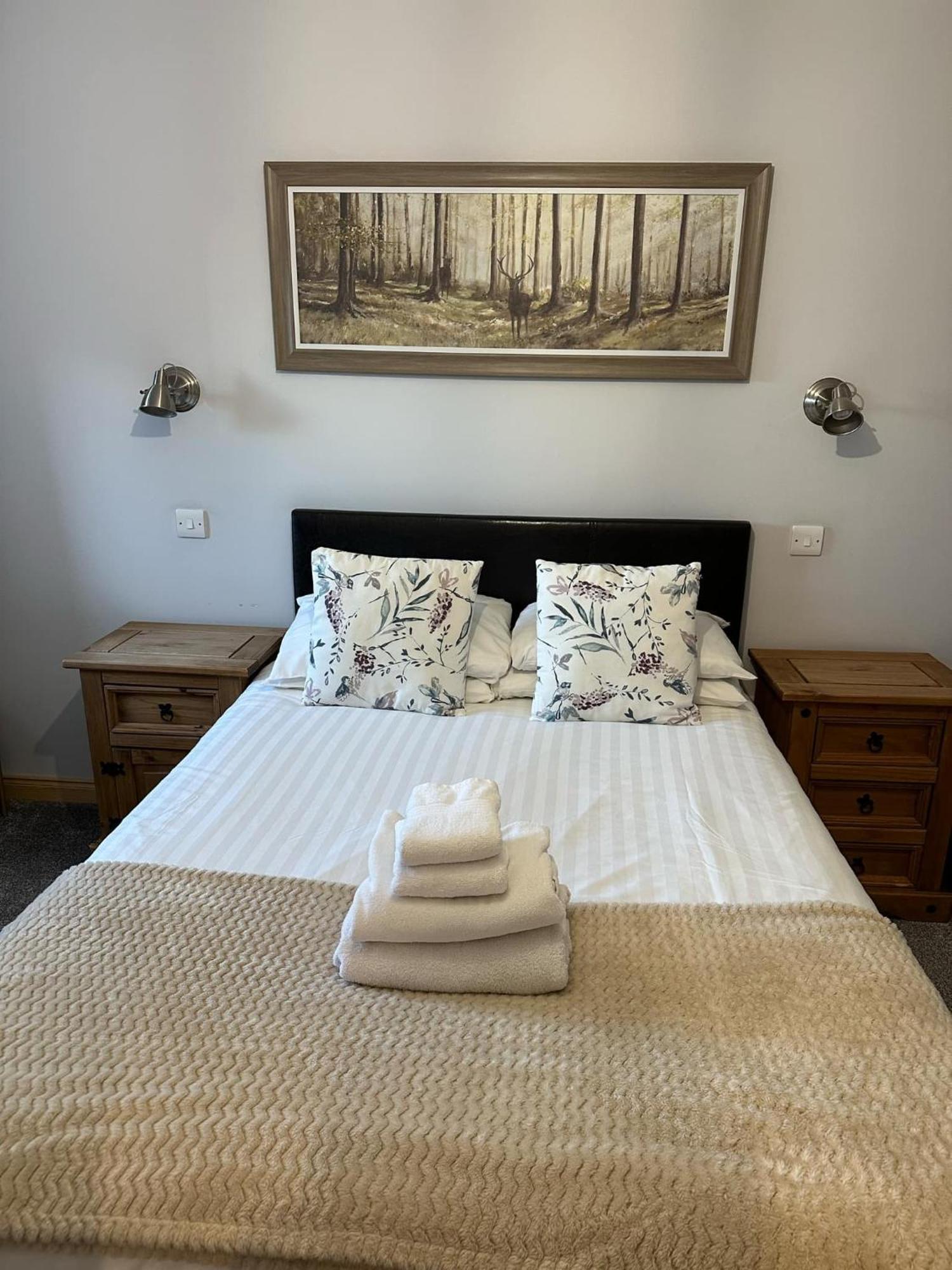 Pleasant Point Holiday Cottages Rosemarkie Room photo